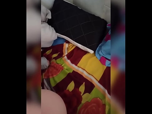 ❤️ Moja spolubývajúca zostáva doma sama, pretože jej manžel odchádza na dovolenku, a ja využijem príležitosť, aby som ju ošukal a naplnil jej zadok mliekom ☑ Anal video na sk.epicshowdown.top ❌️❤